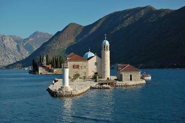 Day Trip from Dubrovnik to Montenegro: Bay of Kotor, Perast & Kotor Old Town photo 6