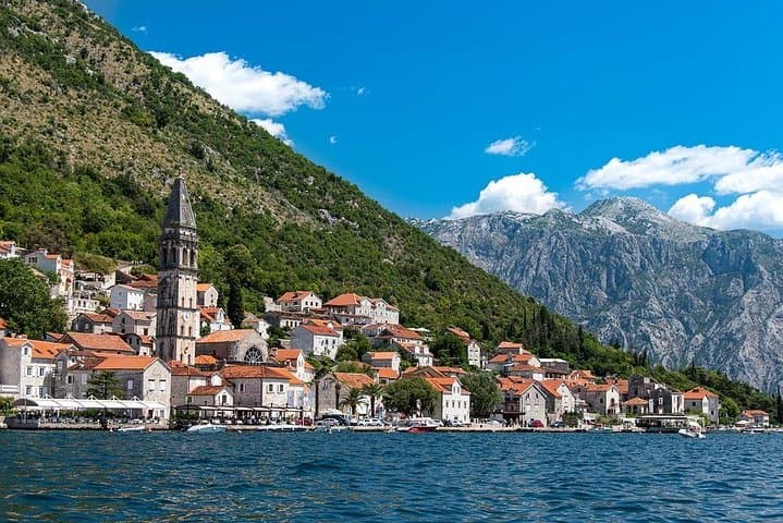Day Trip from Dubrovnik to Montenegro: Bay of Kotor, Perast & Kotor Old Town photo 4