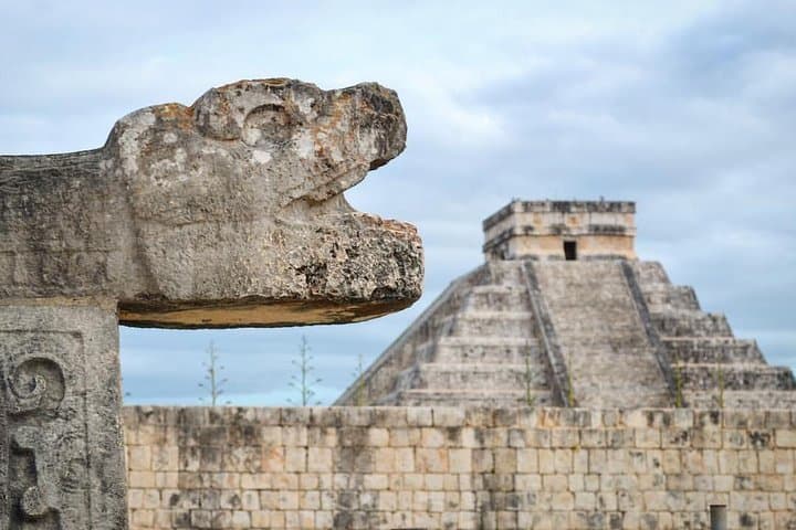 Full-Day Chichén Itzá, Cenote & Valladolid Tour with Buffet photo 2