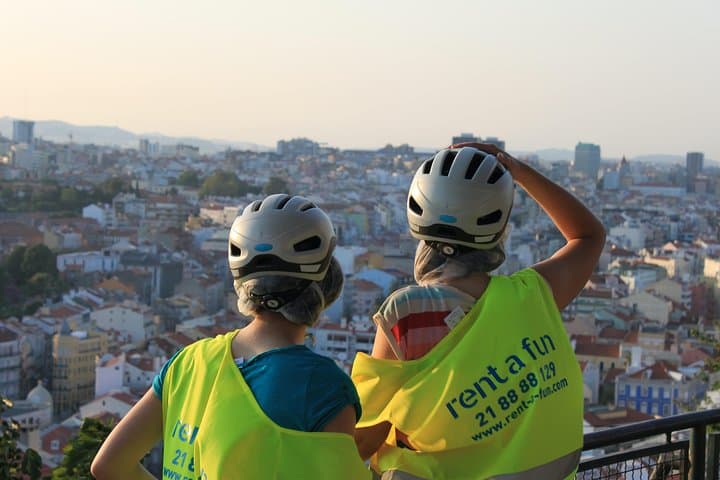 3-Hour Lisbon 7 Hills Electric Bike Tour — E‑Bike the Alfama, Graça & Baixa Viewpoints photo 2