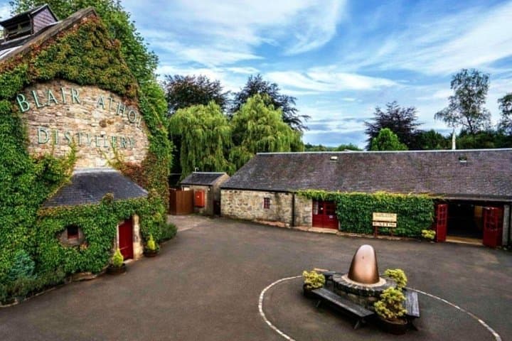 Highlands Whisky Tour from Edinburgh: Private Distillery Tastings & Scenic Drive photo 4