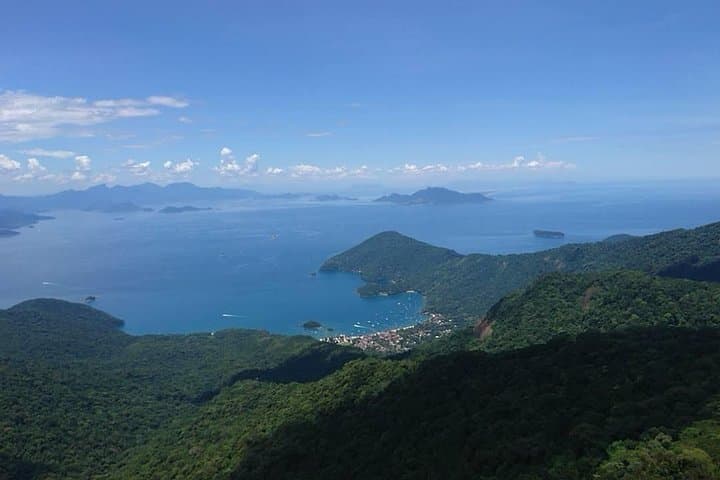 Pico do Papagaio Sunrise Hike on Ilha Grande — Private 8‑Hour Guided Trek photo 2