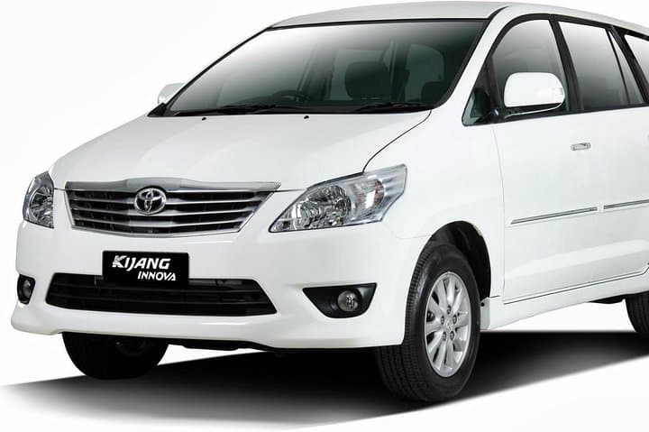 Private Car Charter in Bali: Custom Day Trips from Ubud to Kintamani, Bedugul & Lempuyang