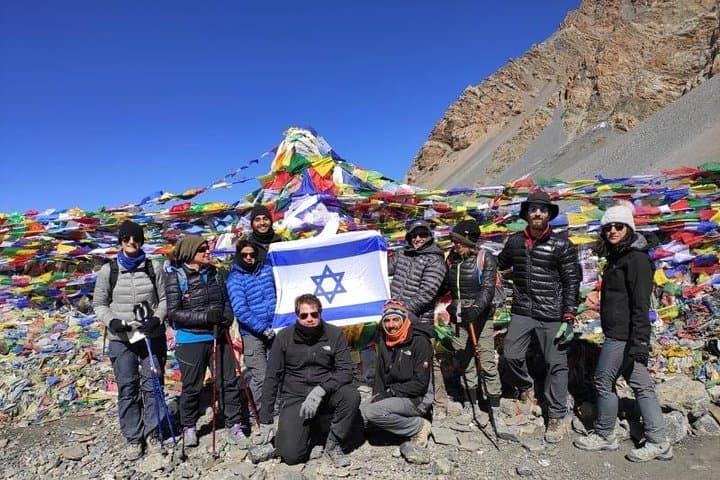 Round Annapurna Trek with Tilicho Lake — Thorong La Circuit Adventure photo 4
