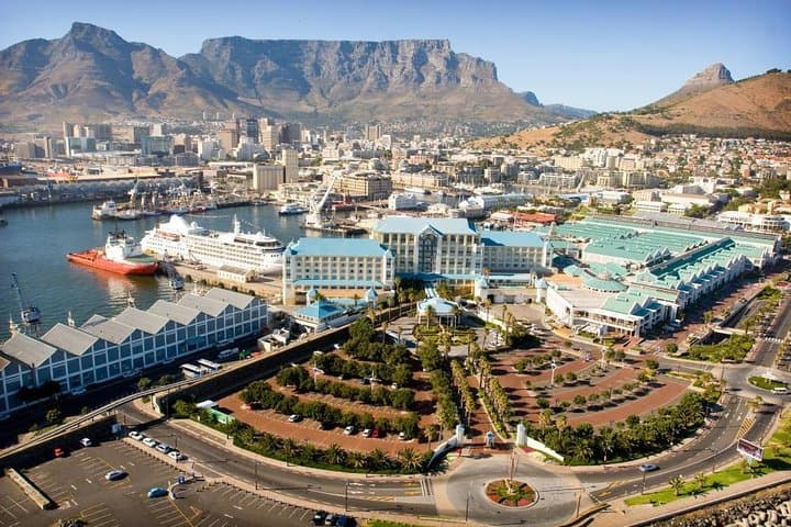 Cape Town City Tour — Table Mountain, Bo-Kaap & Noon Gun Full-Day Orientation photo 4