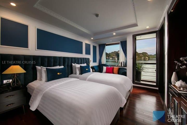 Halong Le Theatre Cruise: 3-Day Luxury Sailing Through Lan Ha & Ha Long Bay photo 1