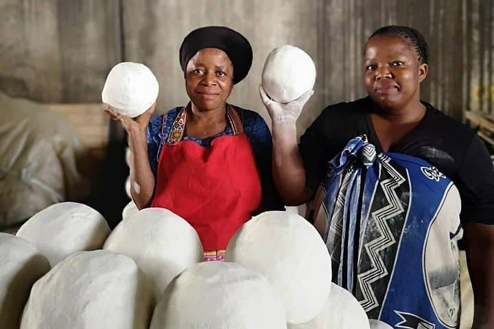 Durban From Within: Immersive Full-Day Cultural & Street Art Tour photo 1