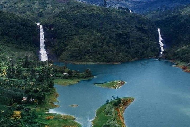 Adam's Peak Waterfalls Tour: Mohini Falls & Tea-Plantation Walk from Nallathanniya photo 3