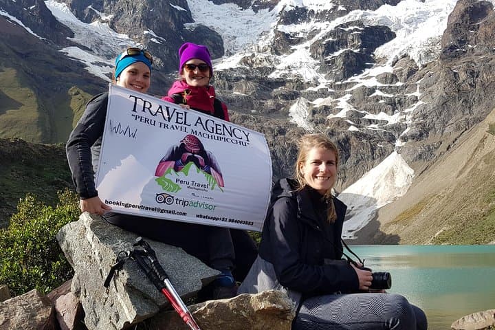 Salkantay Trek to Machu Picchu: 5-Day High-Altitude Route via Humantay & Llactapata