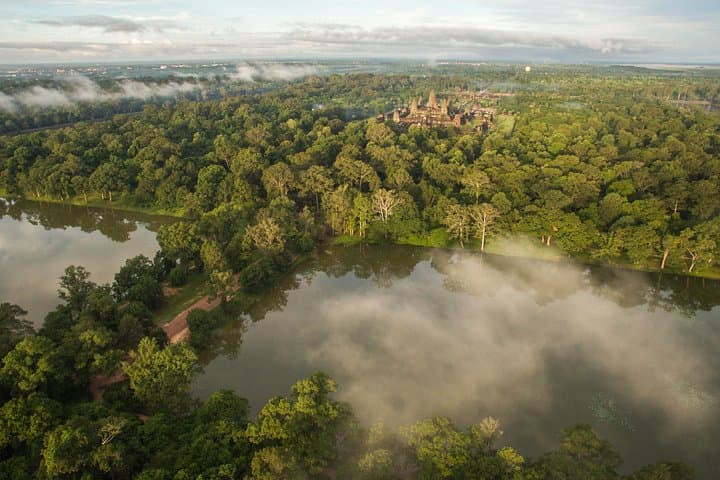3-Day Angkor Adventure Tour: Sunrise at Angkor Wat & Tonle Sap Sunset photo 1