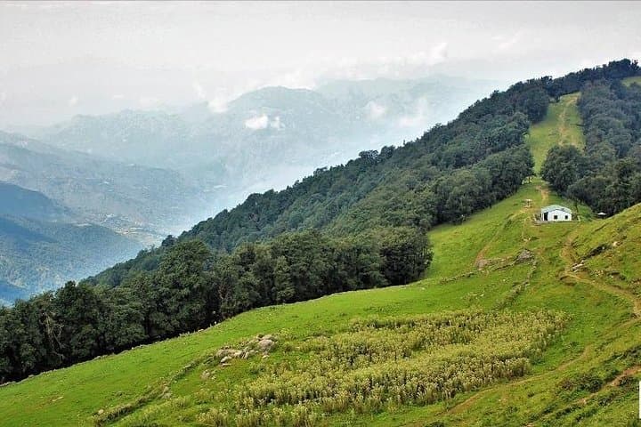 Nag Tibba Trek: 2-Day Summit Camp to Himalayan Panoramas photo 2