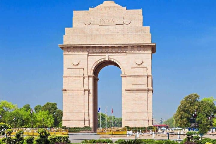 7-Day Golden Triangle Temple Tour: Delhi, Agra & Jaipur Highlights photo 6