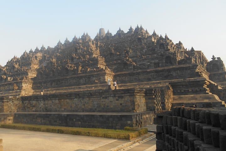 One-Day Borobudur and Prambanan Tour from Yogyakarta: Temples, History & Practical Tips photo 6