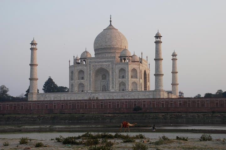 Pune to Taj Mahal & Agra Same-Day Flight Tour with Return Flights photo 5