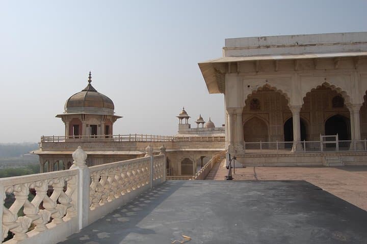 Sunrise at the Taj: Overnight Agra Tour from Pune with Flights photo 6