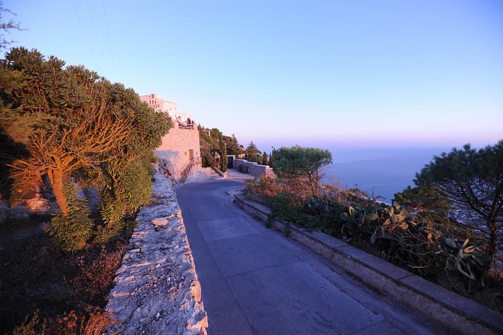Santorini 5‑Hour Private Sightseeing Tour — Oia, Red Beach & Black Sand Walks photo 6