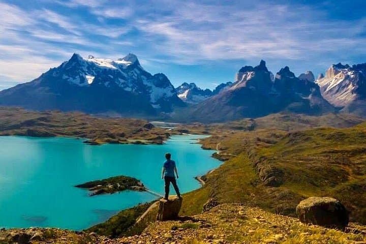 Mirador Condor Half-Day Hike — Lake Pehoé & Paine Massif Views photo 2