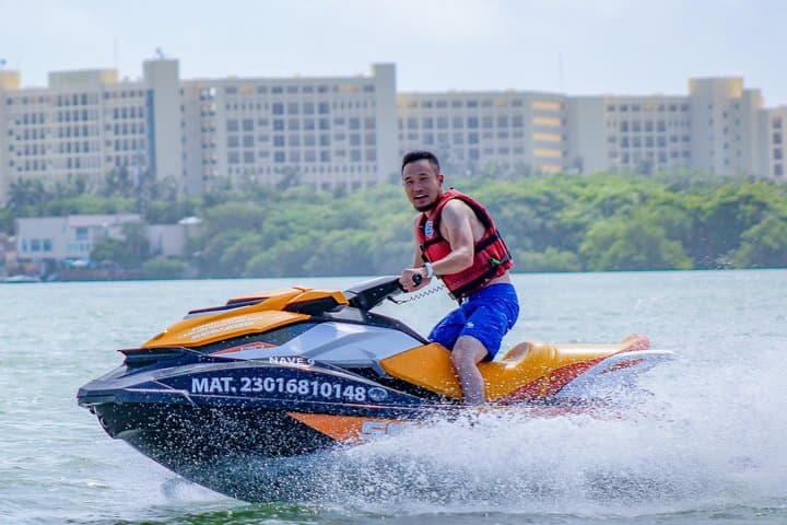 60-Minute Jet Ski Adventure in Cancún's Nichupté Lagoon (Shared) photo 3