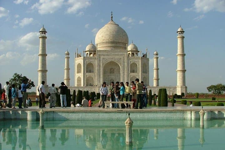 Sunrise at the Taj Mahal: Overnight Agra Tour from Kochi with Flights photo 1