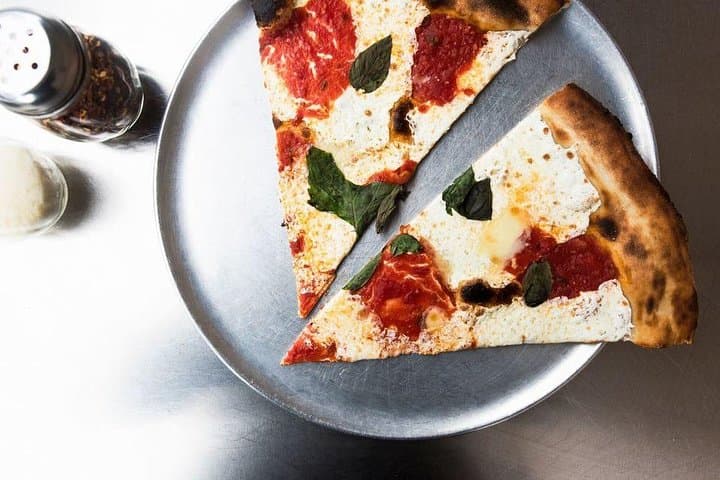Brooklyn Half-Day Food & Culture Bus Tour — Williamsburg, Greenpoint & DUMBO Eats