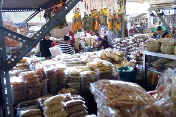 Ampenan Fish & Lombok Traditional Market Morning Tour photo 3