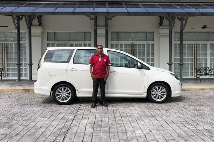 Penang Hourly Private Tour: Custom Driver-Guide for George Town, Penang Hill & Temples photo 2