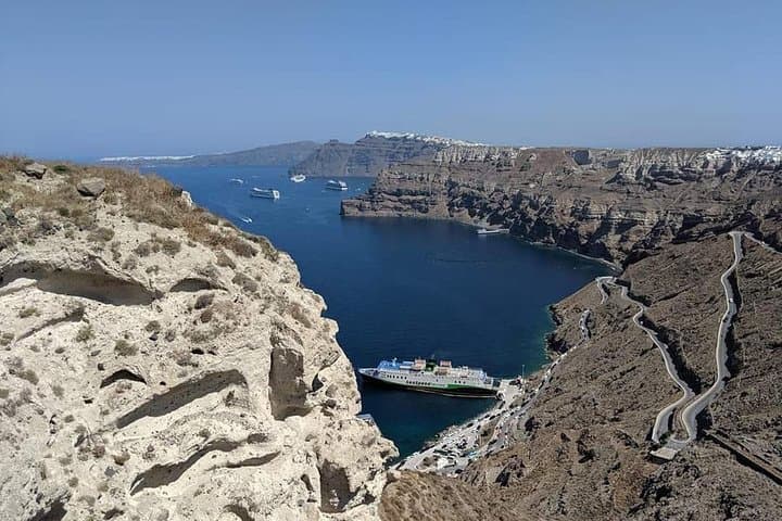 Santorini Private Custom 6-Hour Tour: Villages, Views & Wine photo 4