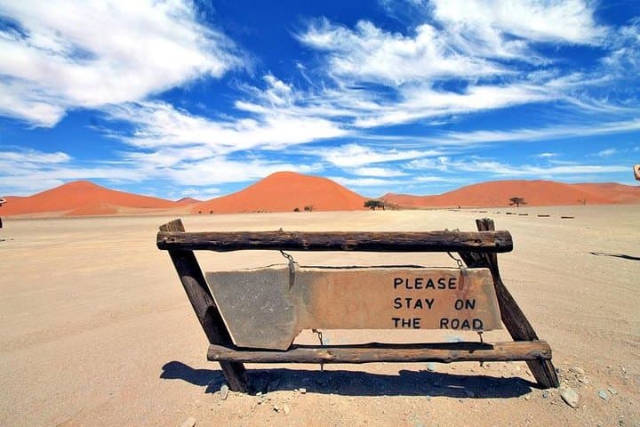 Sossusvlei 3-Day Dune 45, Big Daddy & Deadvlei Tour from Windhoek photo 4