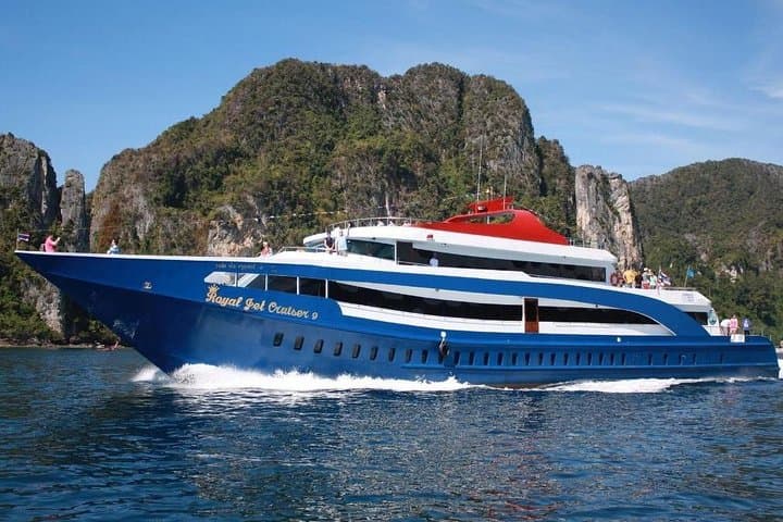 Phi Phi Islands Big Boat Tour with Lunch: Full-Day Snorkel from Phuket photo 6