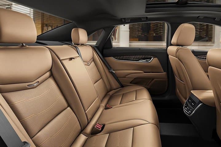 Private Luxury Transfer from Denver Airport (DEN) to Downtown Denver photo 2