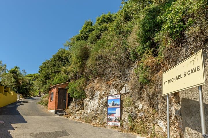 Gibraltar Inside-Out Tour: 1.45-Hour Rock Highlights & Skywalk photo 5
