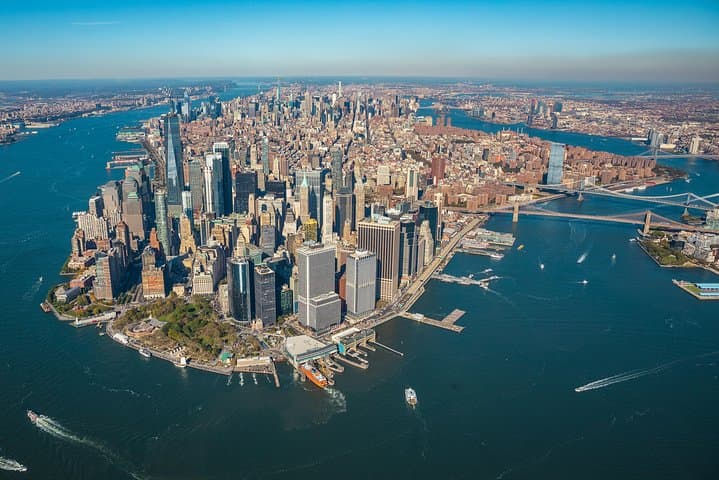 Manhattan Helicopter Tour: 20-Minute Night Flight Over NYC Skyline photo 6