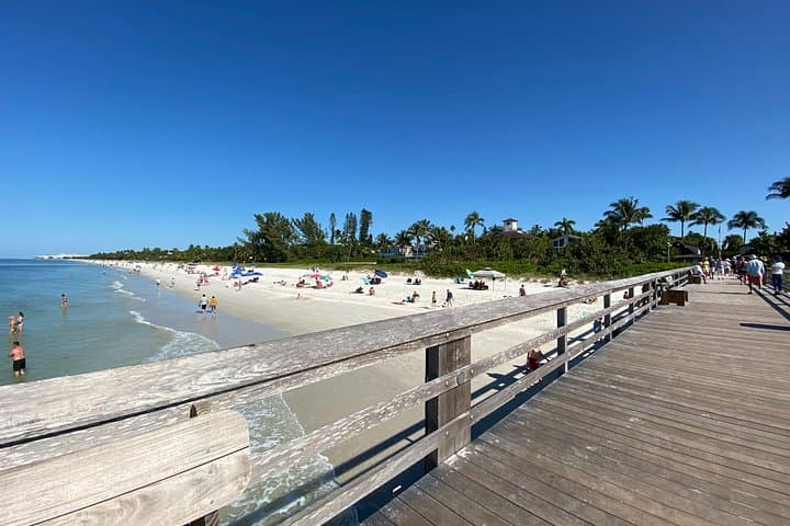 Guided Bike Tour Downtown Naples: Tin City to Naples Pier photo 4