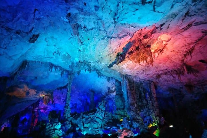 2-Day Guilin Private Package: Li River Cruise, Reed Flute Cave & Elephant Trunk Hill photo 5