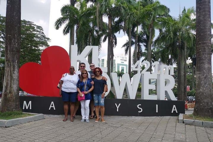 Full-Day Kuala Lumpur Shore Excursion: Batu Caves, Petronas & City Highlights