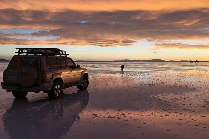 Uyuni Salt Flats Day Trip — Salar de Uyuni English Guide photo 2