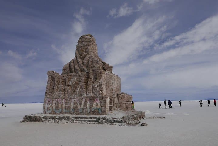 Uyuni Salt Flats Day Trip — Salar de Uyuni English Guide photo 4