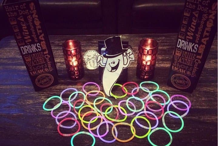 Haunted Nashville Boos and Booze: Downtown Ghost & Bar Walking Tour photo 6