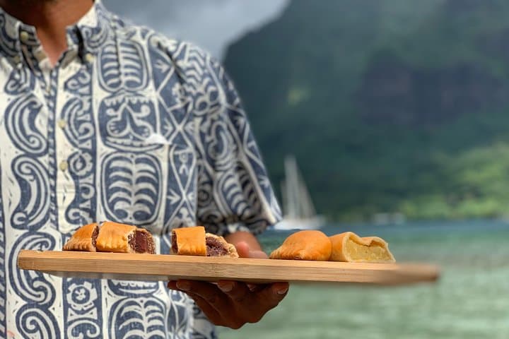 Taste Moorea: Maharepa Street Food Tour with a Local Guide photo 3