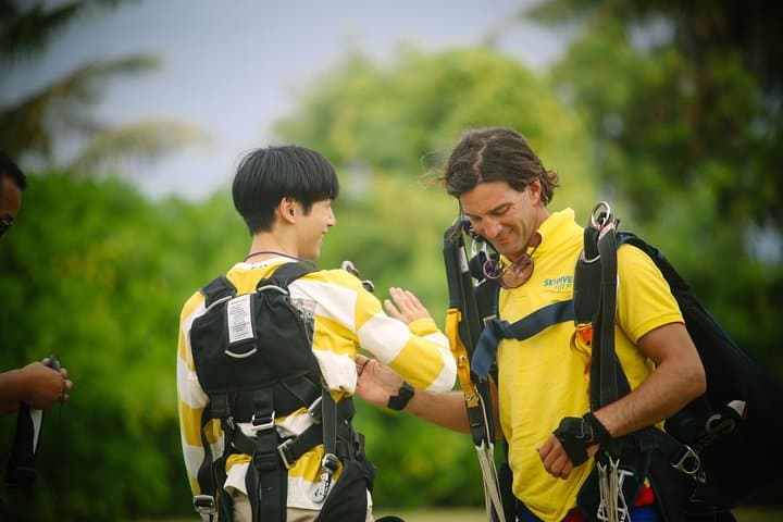 Skydive Fiji Legend 14,000ft Tandem Jump — Freefall Over the Mamanuca Islands photo 3