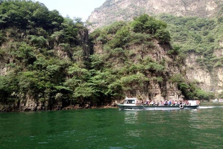 Longqing Gorge Self-Guided Day Trip with Private English-Speaking Driver photo 4