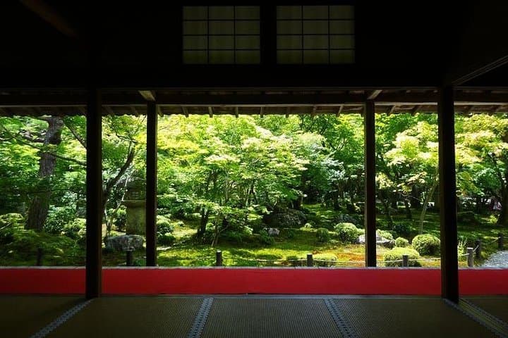 Kyoto Japanese Garden Lover's Private Tour — Licensed Guide and Custom Walking Itinerary photo 1