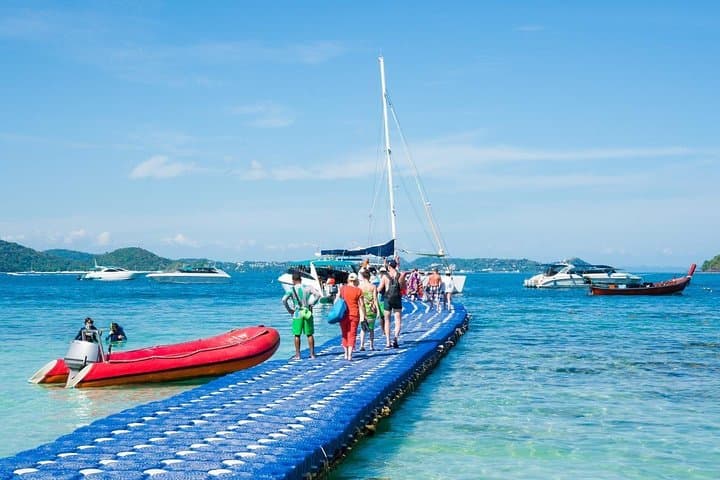 Raya & Maiton Speedboat Day Trip: Snorkel White-Sand Beaches and Search for Dolphins photo 4
