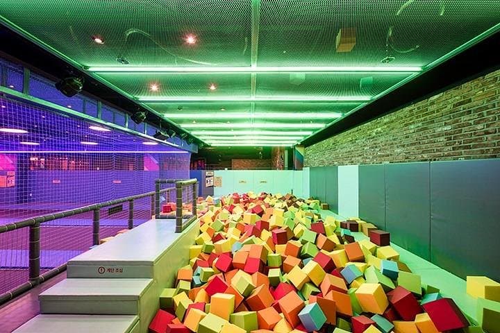 Busan Vaunce Trampoline Park — Yongho W Center 2‑Hour Jump Pass photo 6