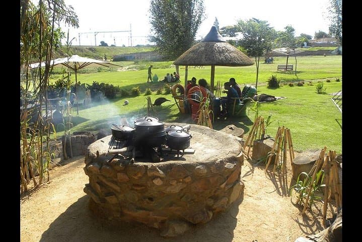 3-Day Big 5 Safari and Soweto Cultural Short Break photo 2
