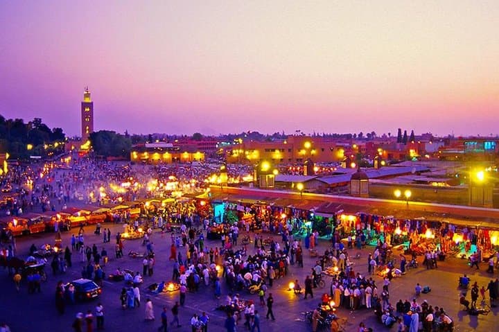 Marrakech Night Caleche Ride and Jemaa El-Fna Evening Stroll photo 4