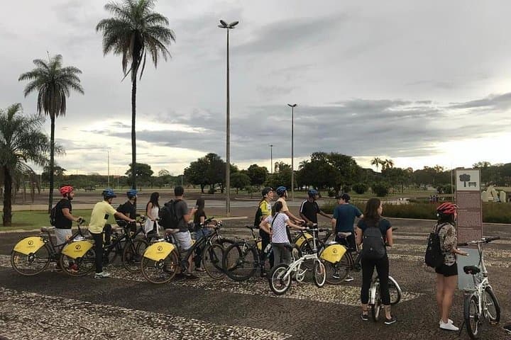 Brasília JK Memorial Bike Tour & Crystal Square Cycling Circuit photo 2