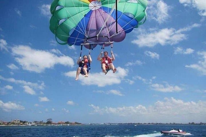 Bali Parasailing in Tanjung Benoa: 1-Hour Watersport Adventure
