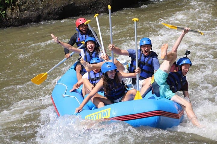 Ayung River Rafting Ubud: 12 km Whitewater Adventure with Buffet Lunch photo 6