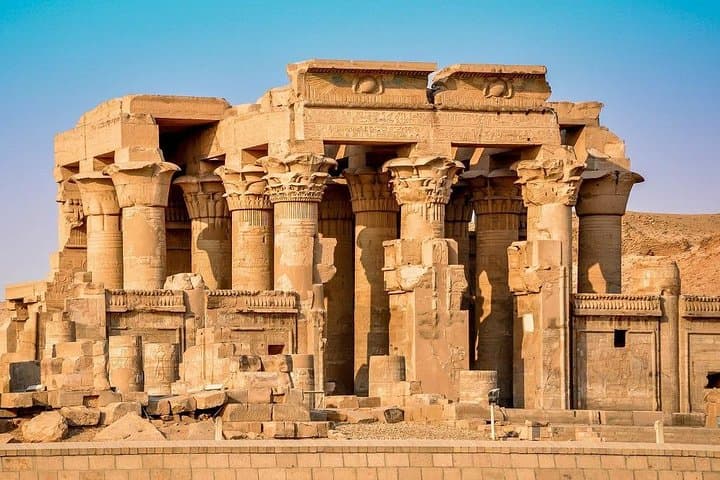Ancient Nile Circuit: 4-Day Aswan, Abu Simbel, Kom Ombo, Edfu & Luxor Temples photo 4